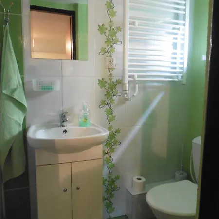 V Sukromi 85 Suteren Apartmán Besenova